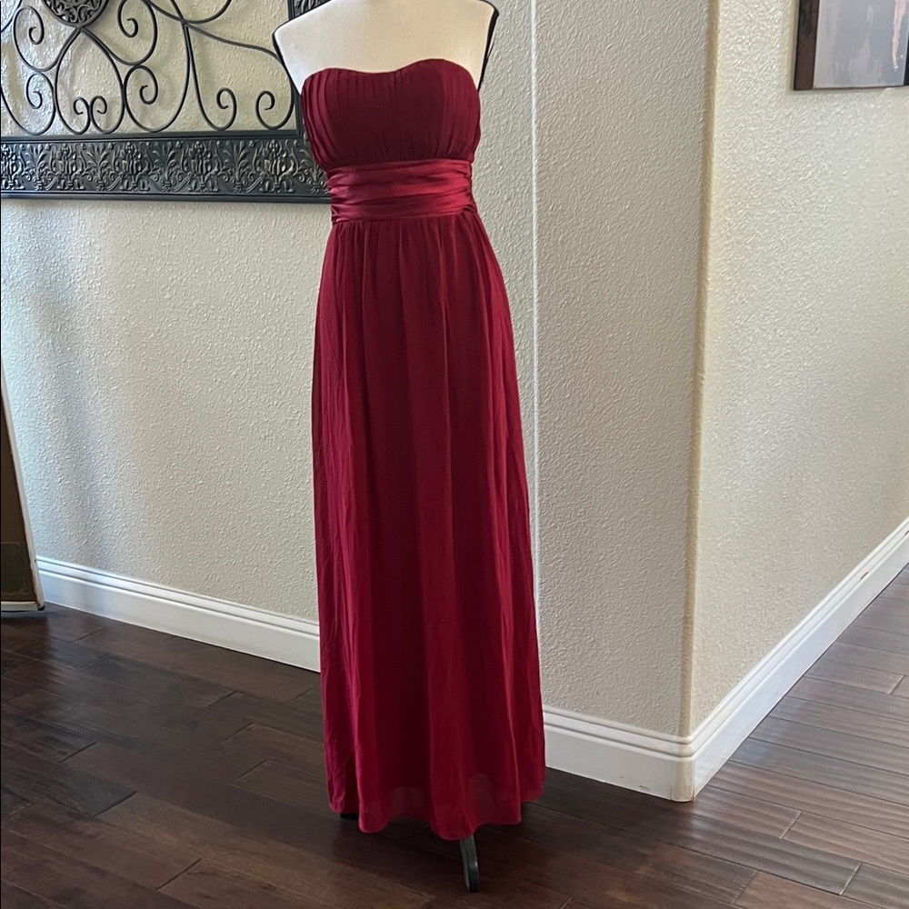 Ever Pretty Strapless Burgundy Gown